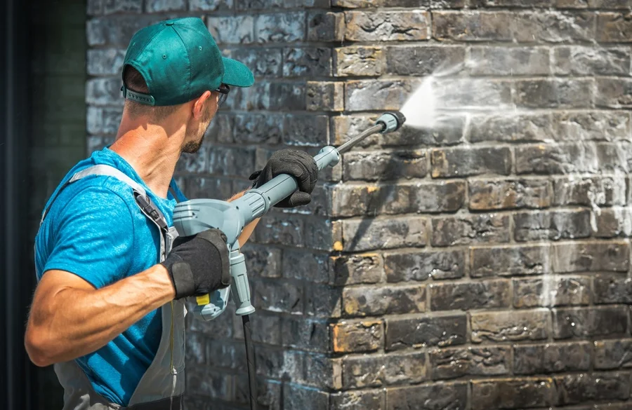 How Power Washing Can Improve Your Homes Curb Appeal in Sioux City, IA How Power Washing Can Improve Your Homes Curb Appeal in Sioux City, IA